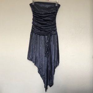 Gray strapless dress with glitter